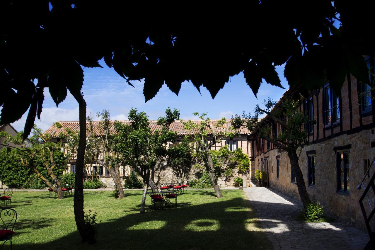 Hotel Posada Santa Maria La Real Aguilar de Campóo Exterior foto